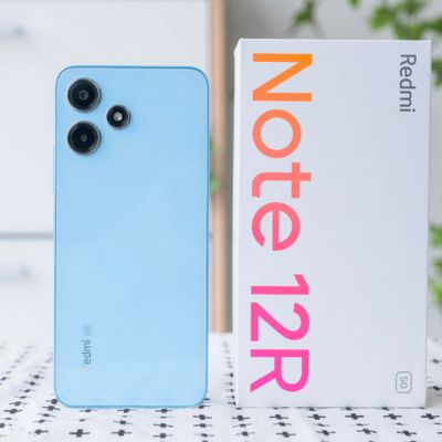 Điện thoại pin trâu giá rẻ