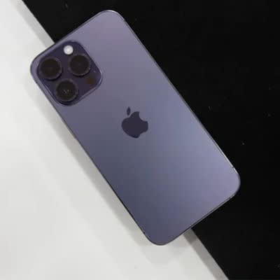  điện thoại 3 mắt 